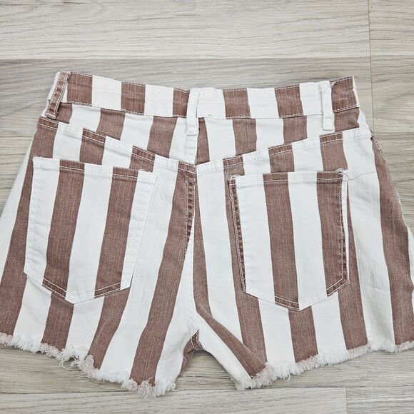 Altar'd State Womens White Stripe Denim Shorts Medium - Picture 6 of 6